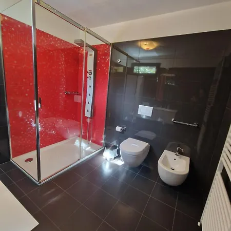 Luxury Casa Margherita * Pianello Del Lario